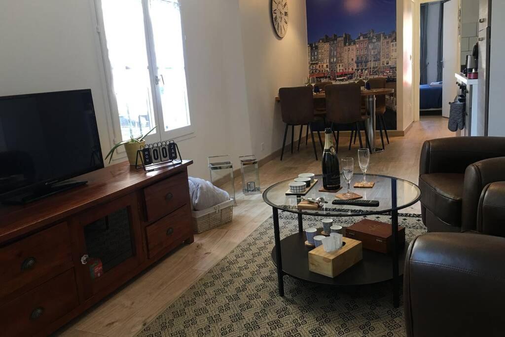 Le Logis Des Lavandieres Онфлер Екстер'єр фото
